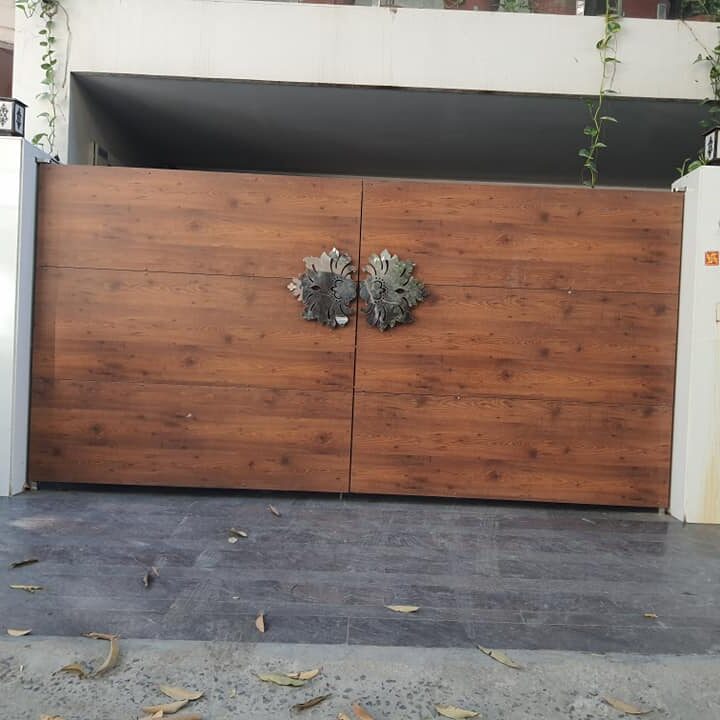 WOODEN TYPE HPL Sheet Gate