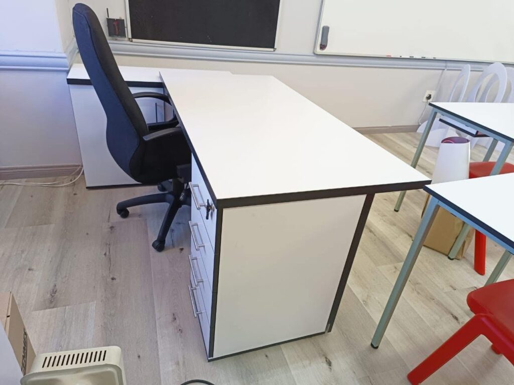 hpl table top